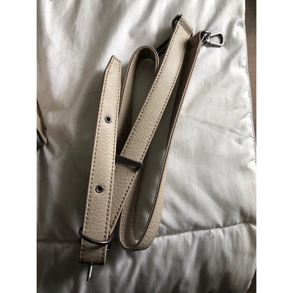 Matt & Nat GLORIA Satchel Koala Matte Nickel - Picture 5 of 9